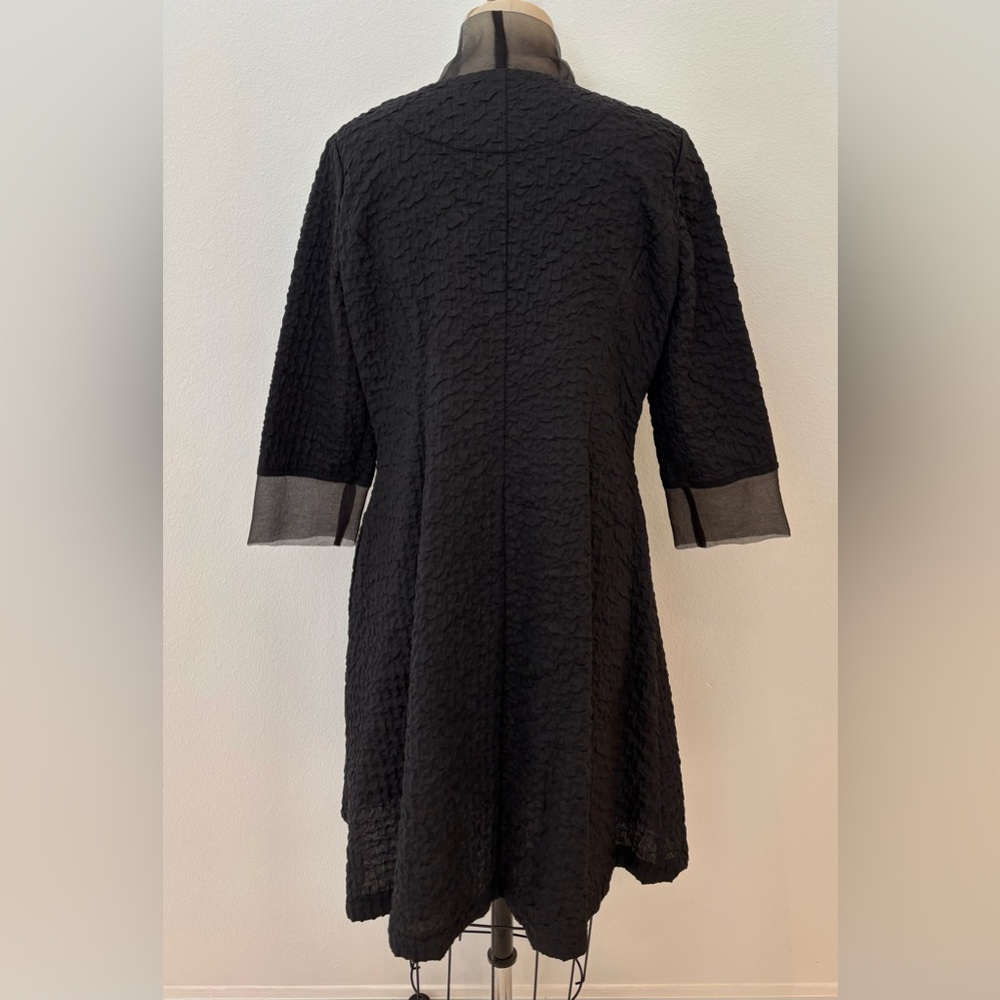 IC Collection Dress/Jacket NWOT Black Quilted 3/4 Sleeves Fit & Flare Button M - Picture 4 of 7